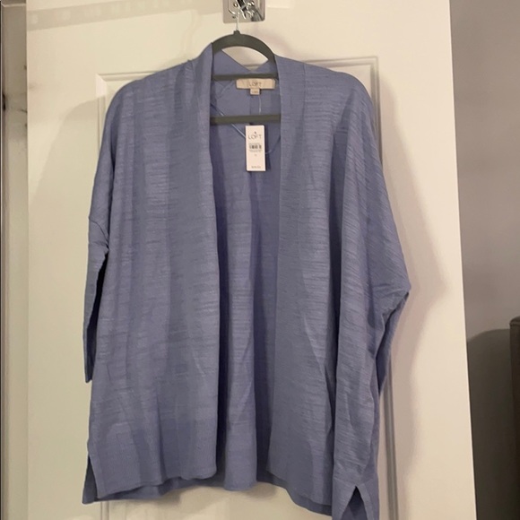 LOFT - Textured Open Poncho Sweater - Picture 4 of 8